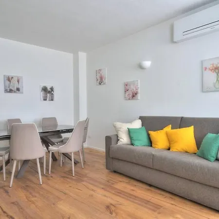 Apartment Rosmarino Flexyrent Ac