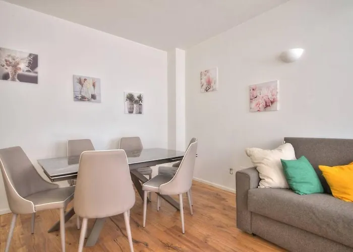 Rosmarino Flexyrent Ac Apartment